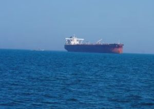Iran Reimposes Strait of Hormuz Restrictions as Tensions with US Escalate